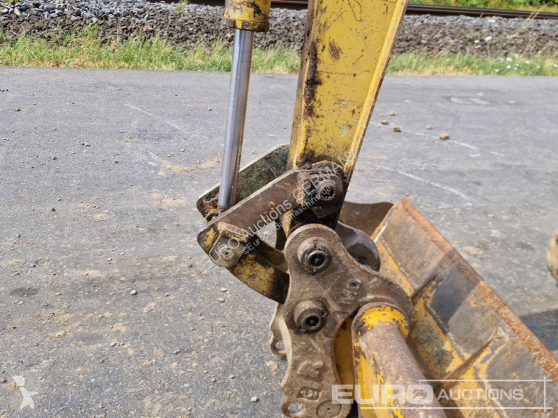 جرافة Yanmar SV08-1A(S)