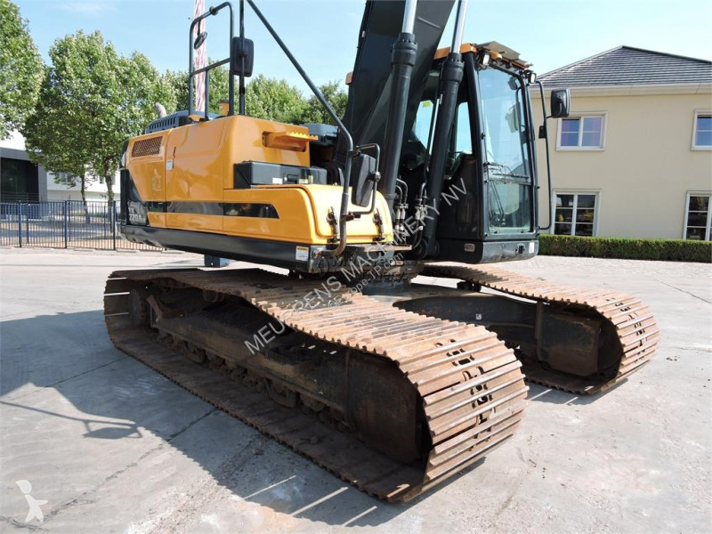 جرافة Hyundai LC Longreach CE