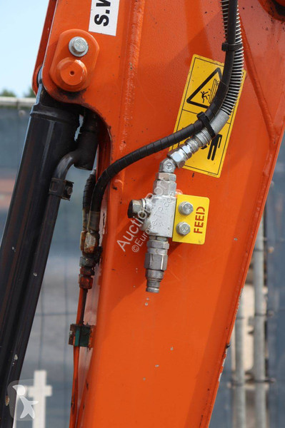 Rýpadlo Hitachi ZX26U-6 CLR