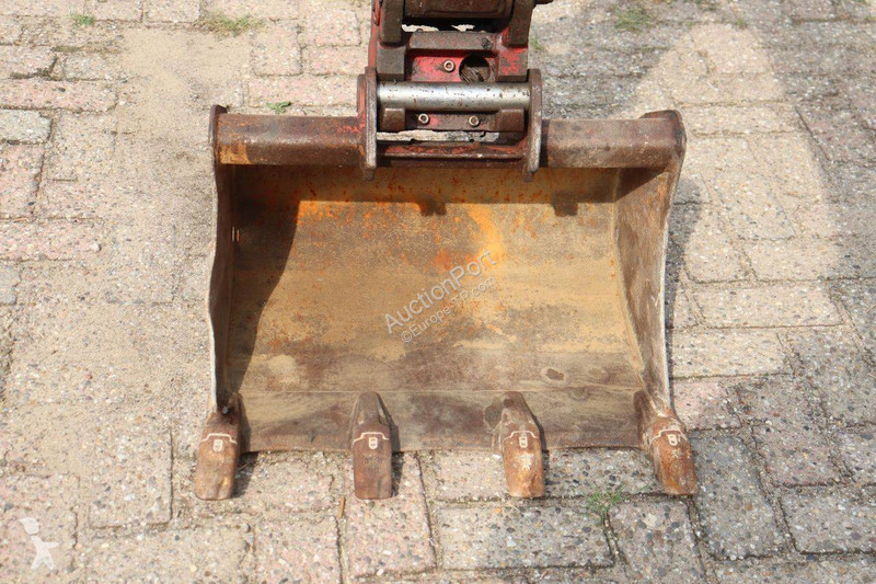 Rýpadlo Takeuchi TB219