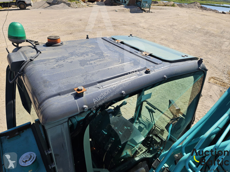 جرافة Kobelco LC10
