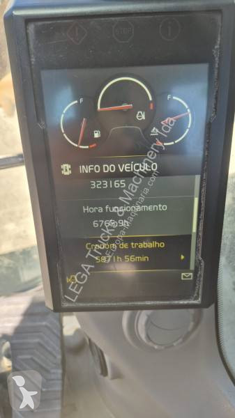 Rýpadlo Volvo EC250ENL