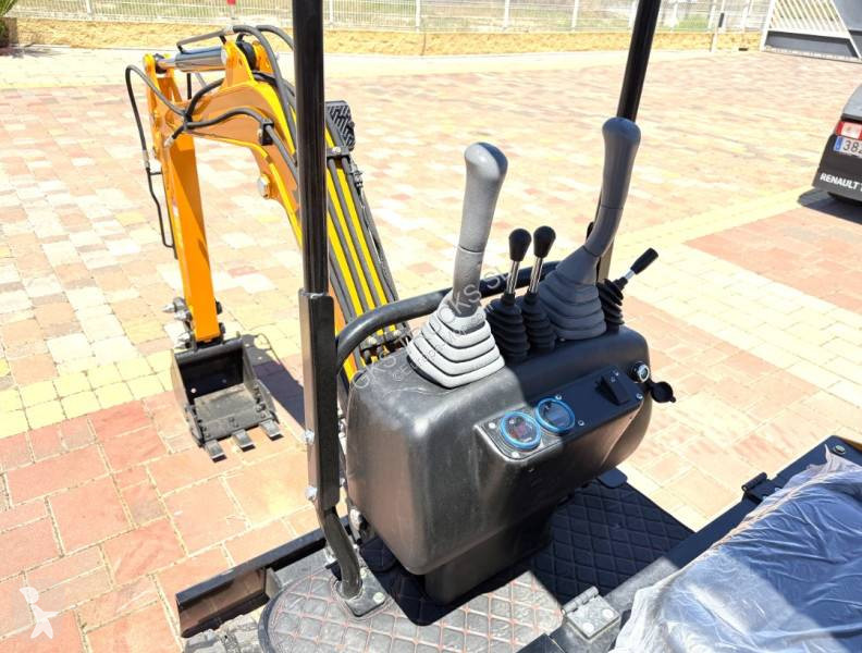 Lopatový nakládač JPC HT12