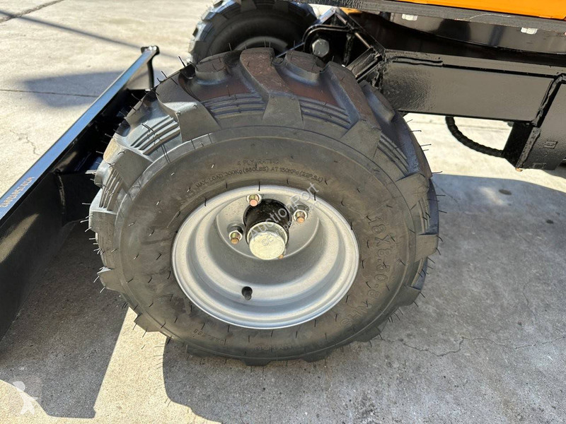 Lopatový nakládač JPC HT10