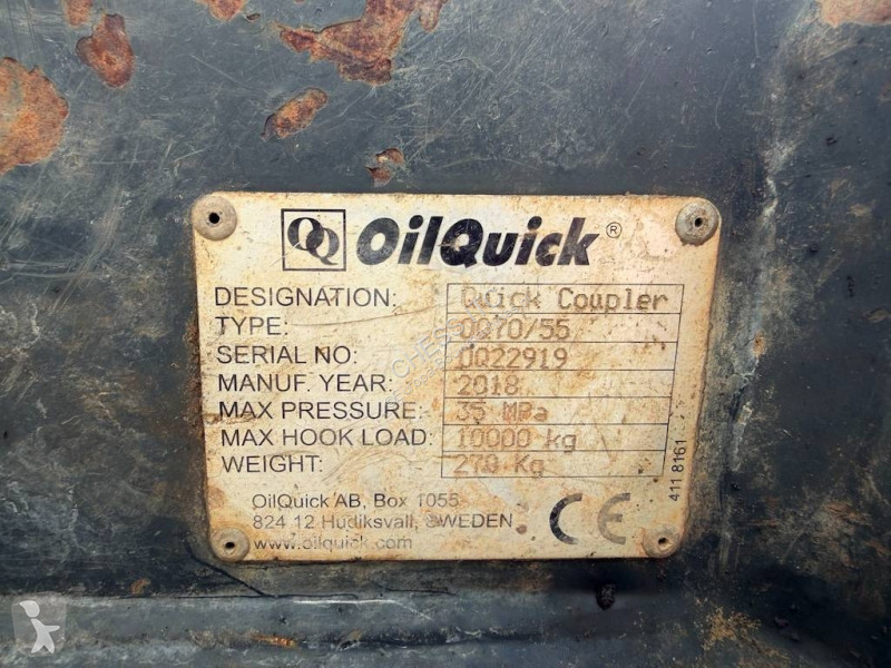 جرافة Volvo 220 E 220 - 180 -