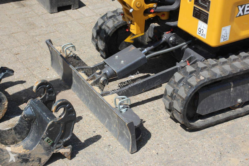 Excavator XCMG XE10E