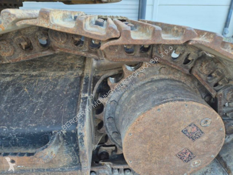 Lopatový nakládač Caterpillar 325FLCR