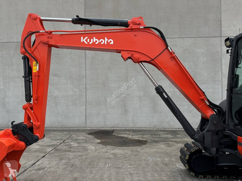 Excavadora Kubota