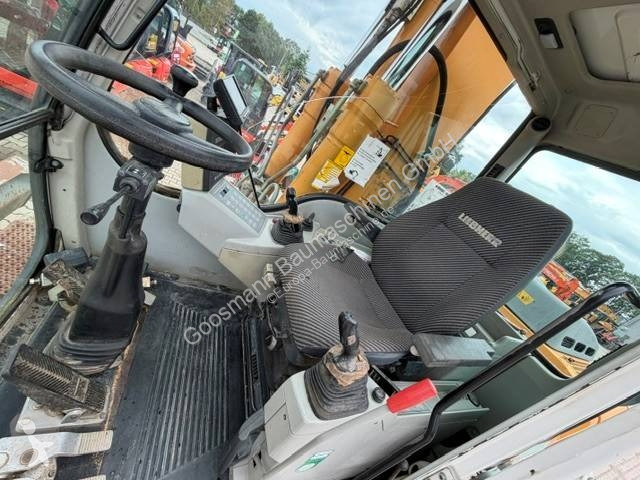 Excavadora Liebherr