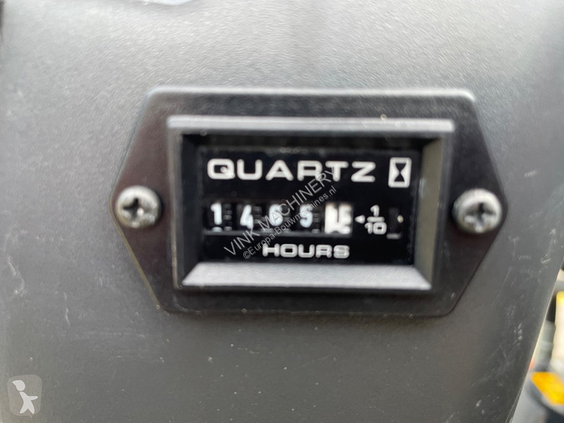 Багер Hitachi ZX 10 U-6