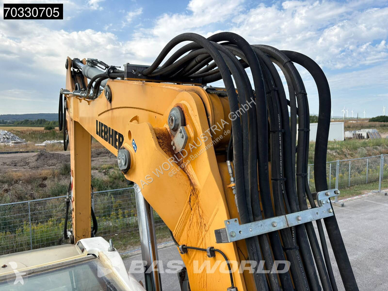 Багер Liebherr A920