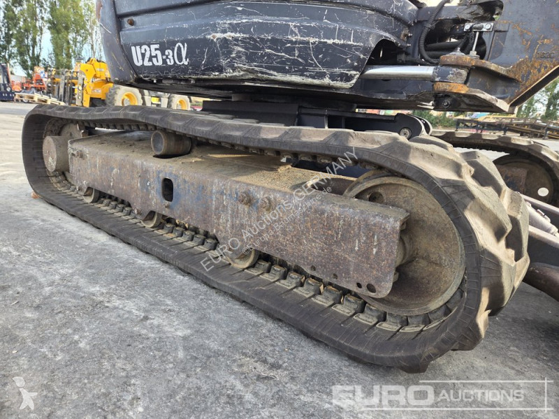 Багер Kubota U25-3EU