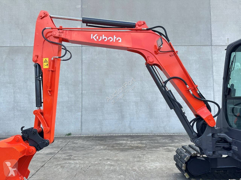 Graafmachine Kubota SZ