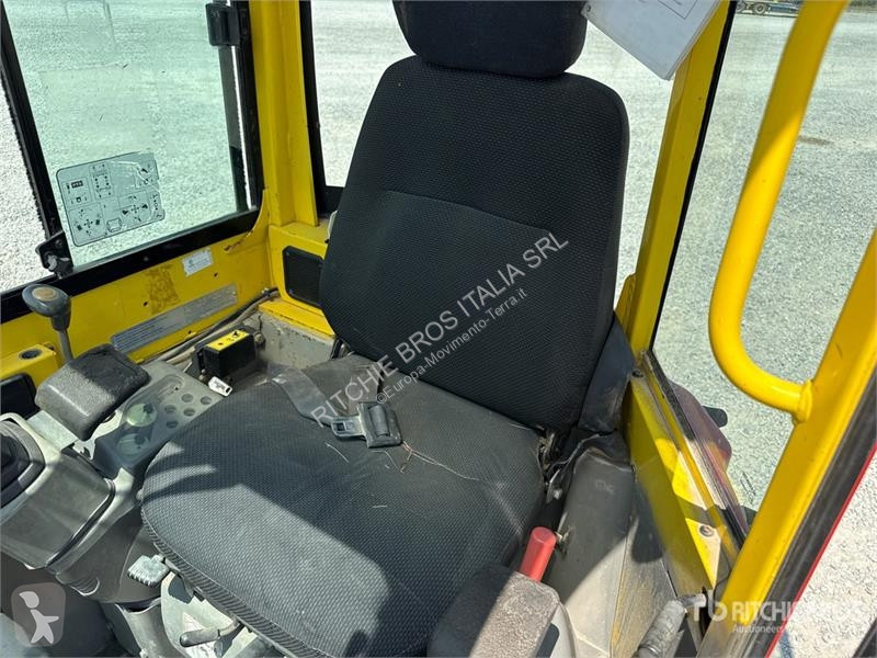 Yanmar ViO20-4 Mini Excavator (Inoperable)...