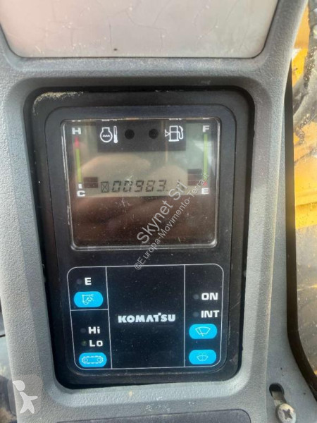 Екскаватор Komatsu 88MR6