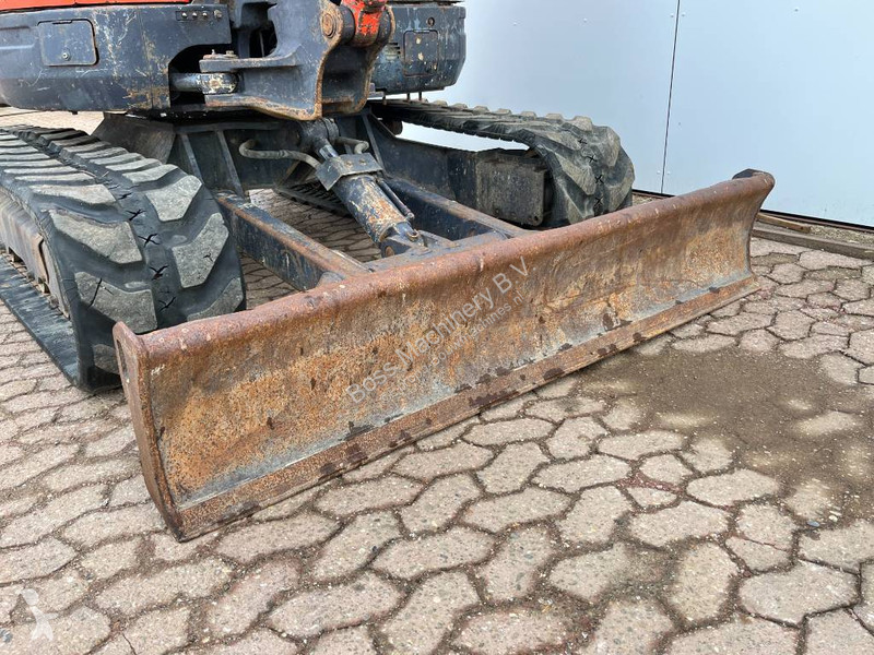 Graafmachine Kubota a - Blade / Hammer Lines