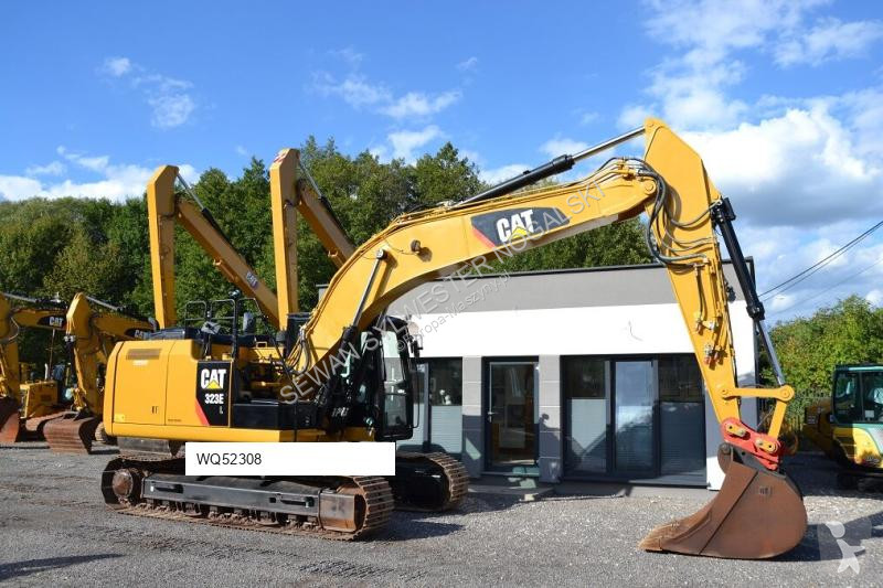 Escavadora Caterpillar 323E