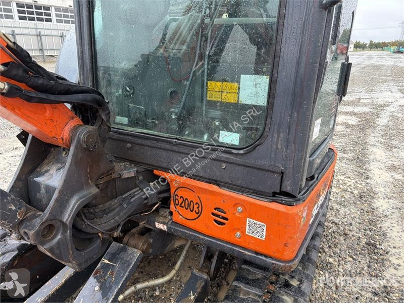 Escavadora Hitachi ZX33U-6 Mini Excavator