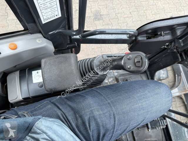 Экскаватор Komatsu PC58MR-5E0 Tiltrotator /...