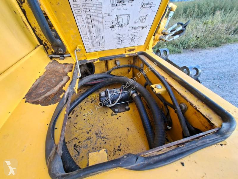Escavadora Komatsu PW148-8