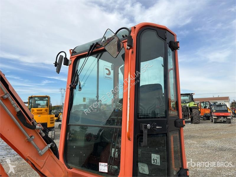 Escavadora Yanmar ViO33U Mini Excavator