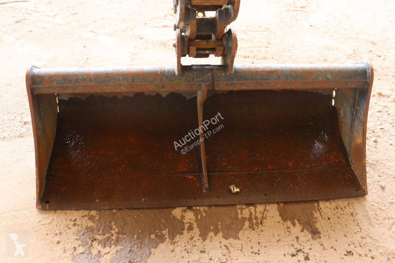 جرافة Kubota -3EU