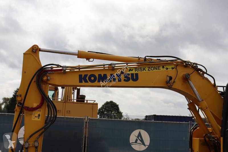 Excavadora Komatsu PC138US-11