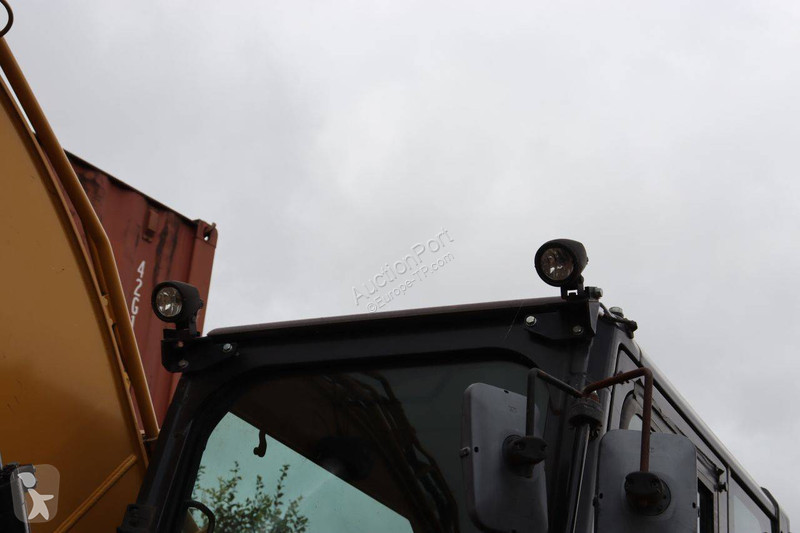 جرافة Caterpillar 320FL