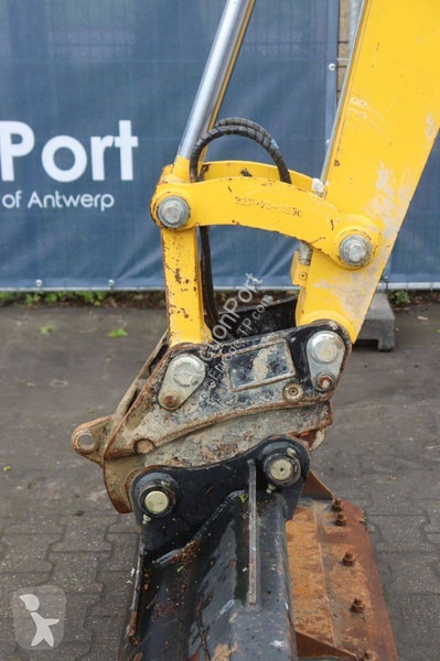Excavadora Komatsu PC55MR-5E0