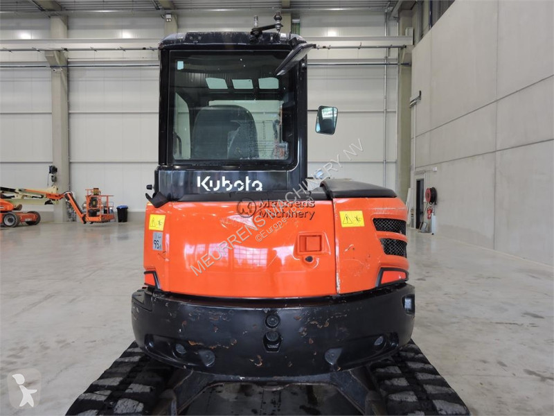 جرافة Kubota U48-4