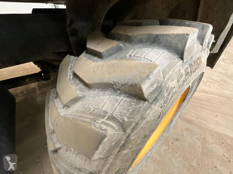 جرافة Volvo EW 60 E powertilt
