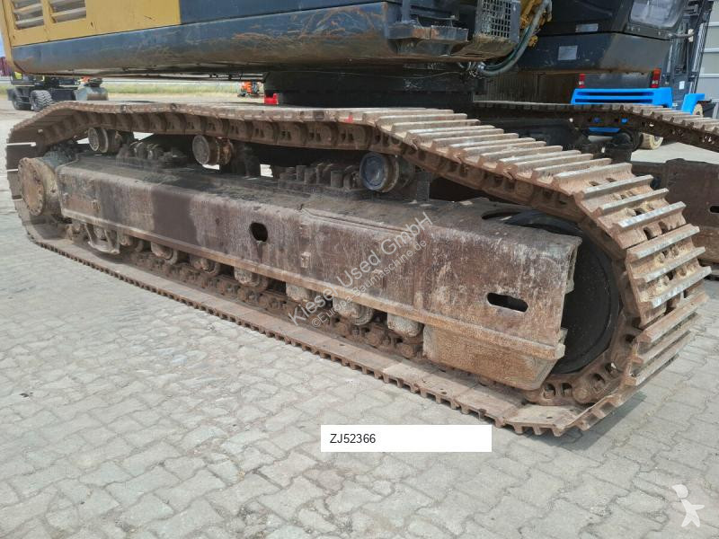 جرافة Hitachi ZX490LCH-6