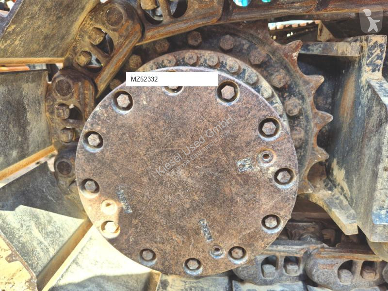 جرافة Hitachi 7