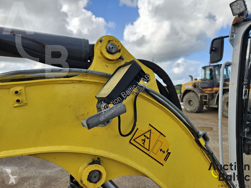 جرافة Wacker Neuson