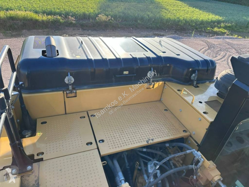 جرافة Caterpillar EL LR