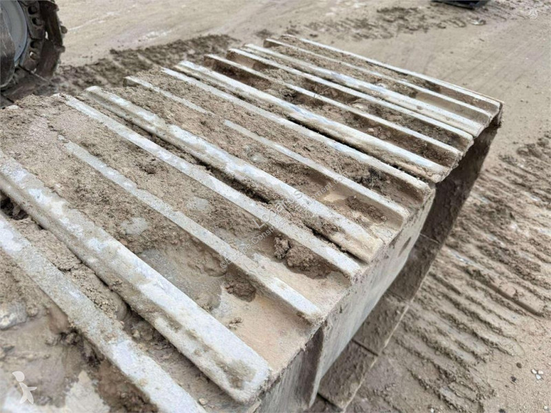 جرافة Komatsu