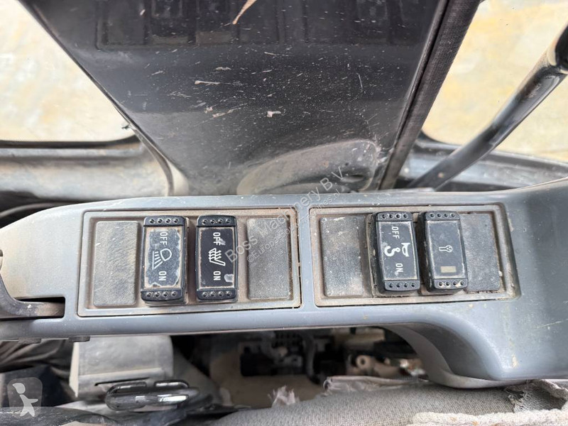 جرافة Hitachi - Hammer Lines / Automatic Greasing