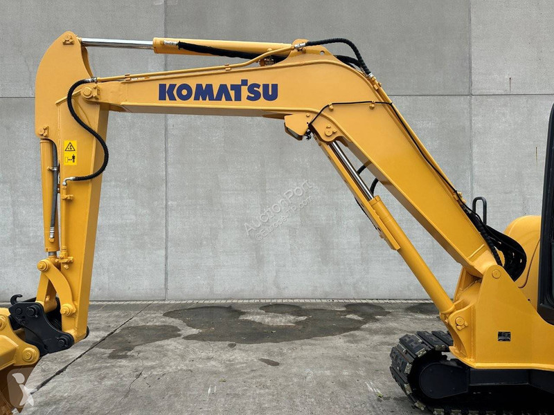 Skovel Komatsu 7