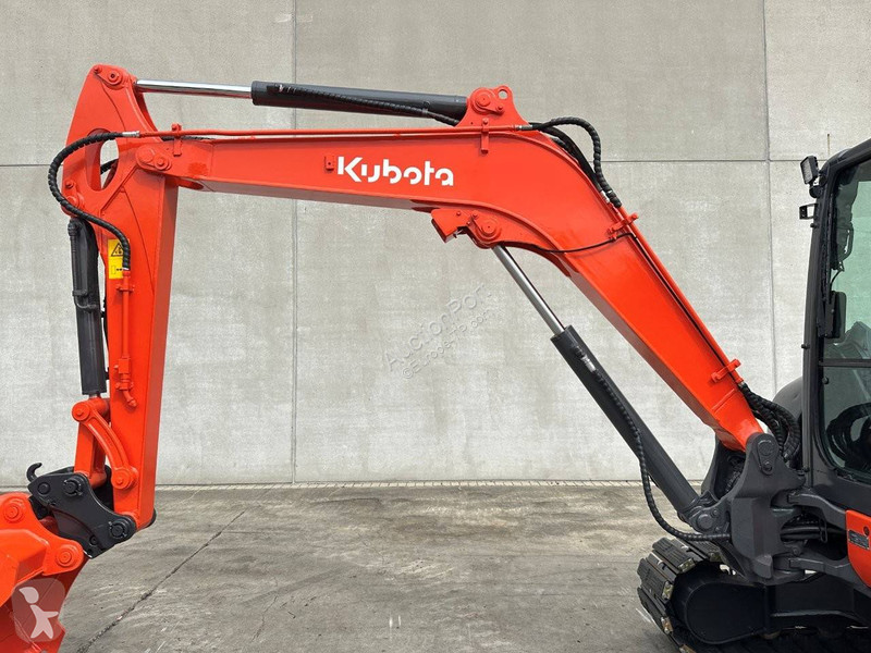 Skovel Kubota
