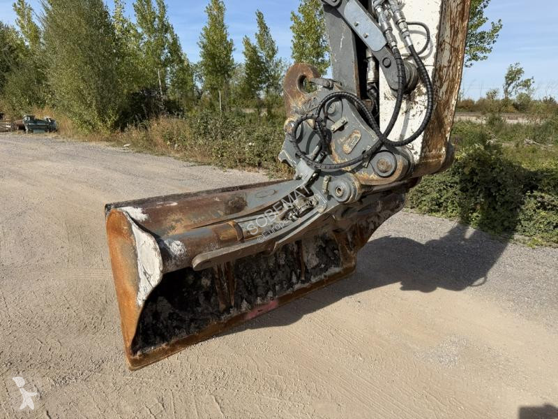 Pelle Liebherr A920