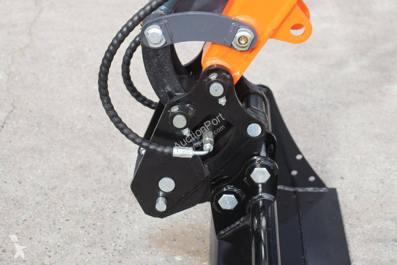 Pelle  XT18U