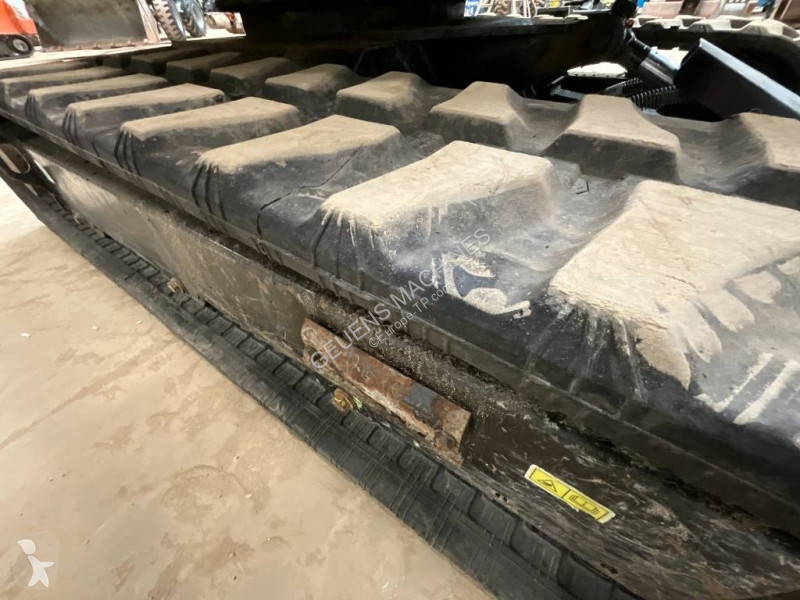 Pelle Caterpillar 302.7 CR