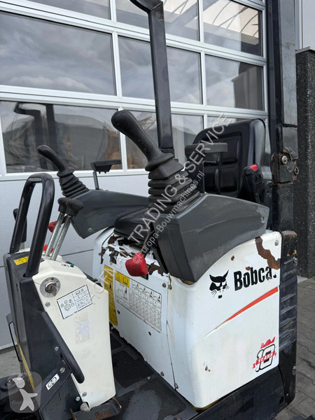 Pelle Bobcat z