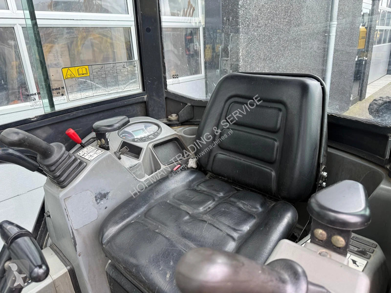Pelle Bobcat E20