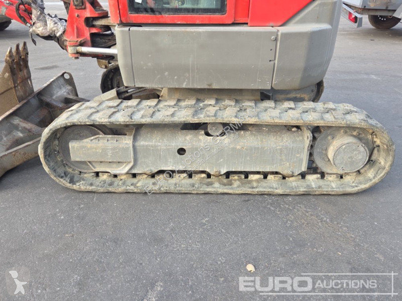 Excavadora Volvo ECR25D