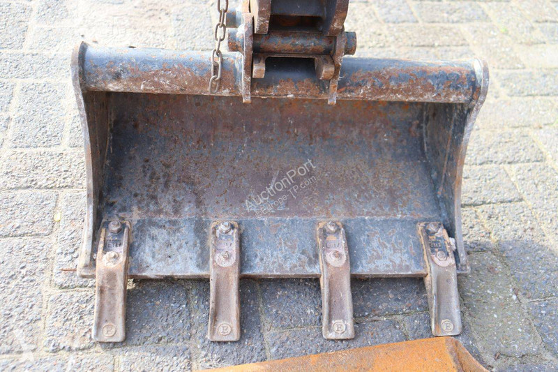 Koparka Kobelco Beetle SK 10SR