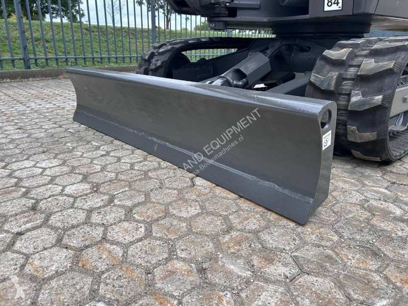 Pelle Volvo ECR25 Electric – 100% Electric...