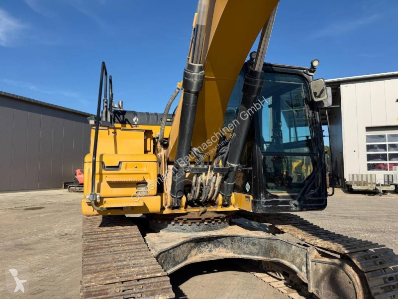 Excavator Caterpillar 326 F L
