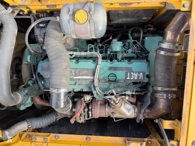 جرافة Volvo L