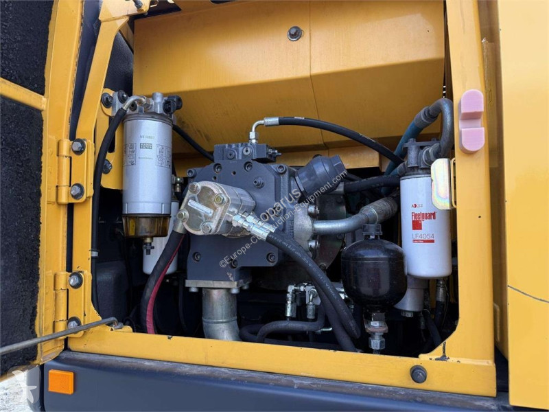 Pelle Volvo ROTO + Grapple